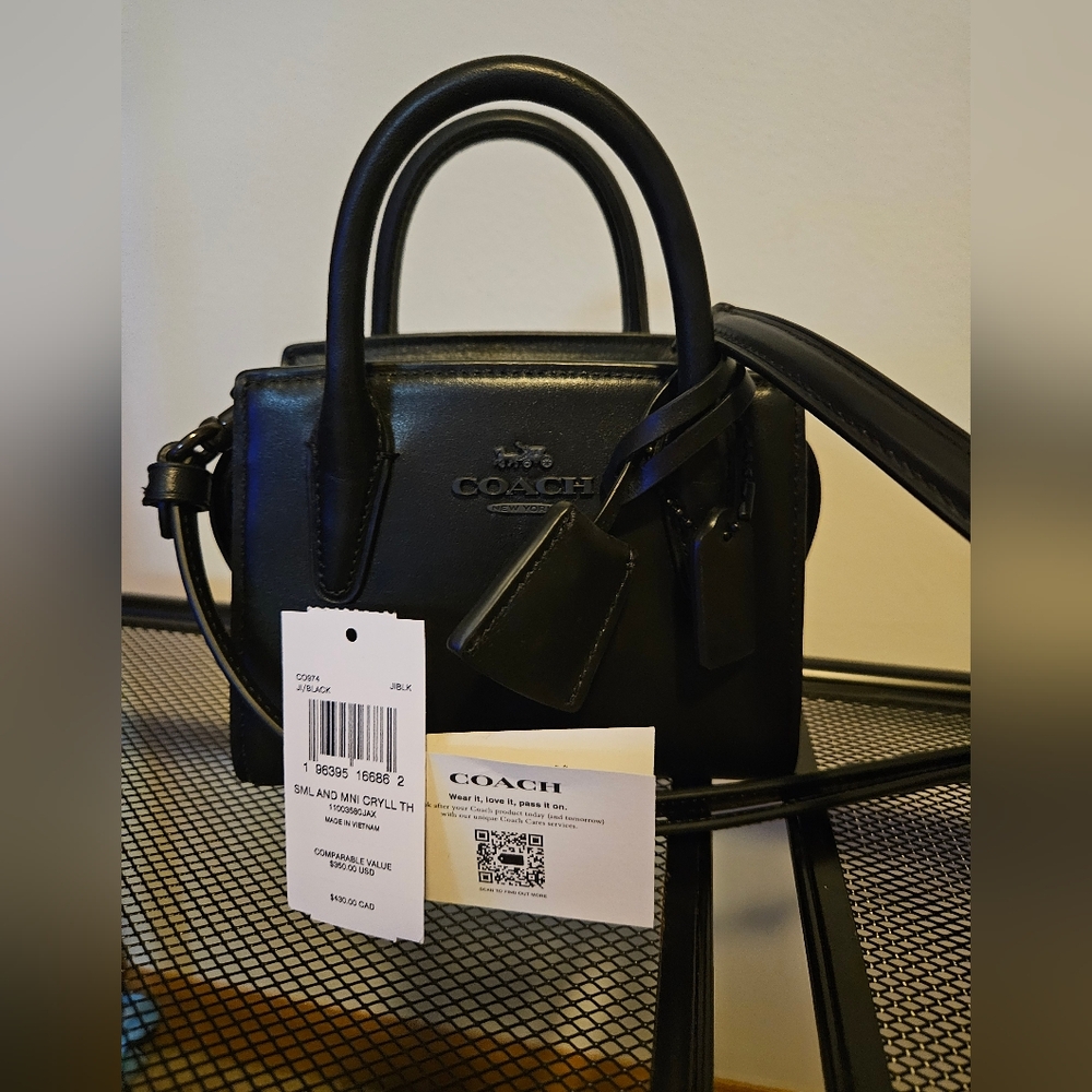 New Authentic Coach mini crossbody purse